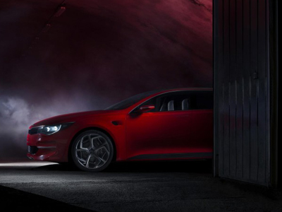 Ξεπροβάλλει το νέο sedan της Kia